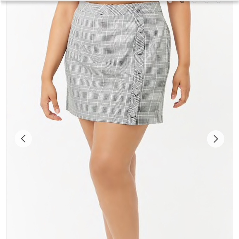 FOREVER 21+ - Plaid Button Skirt